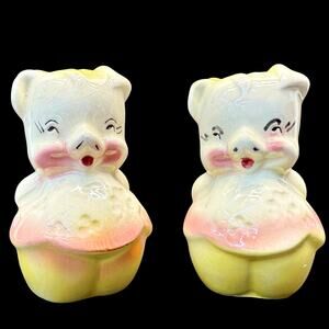 VTG Anthropomorphic Pudgy Pink Yellow Girl Pigs Tutus Salt Pepper Shaker Shawnee